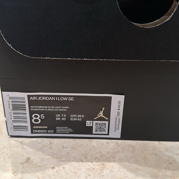 Sold* Jordan 1 Low SE 8.5 Light Curry - Picture 4 of 6